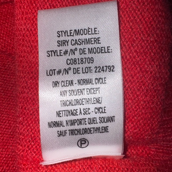 Theory muted red Knit turtleneck 100% Cashmere Sweater. Size Small. EUC. - Picture 6 of 8